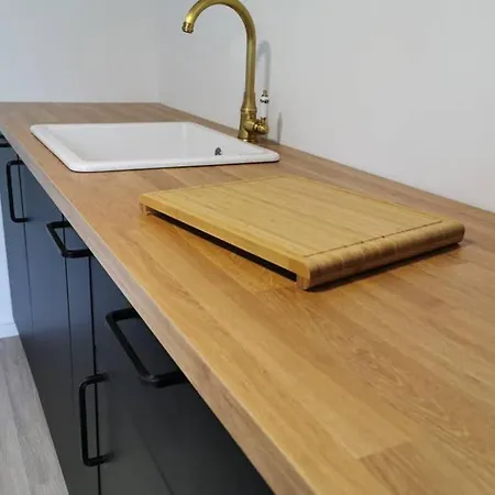 Gemuetliches Gaestehaus In Unterbach Mit 1000 Mbits Www Apartmán *